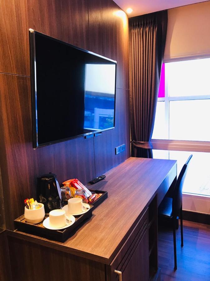 Paradiso Boutique Suites Bangkok Kültér fotó